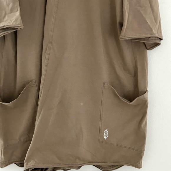 🍂NWOT Free People Hot Shot Tee Romper. Dark Tan. Size: Medium. - Picture 11 of 12